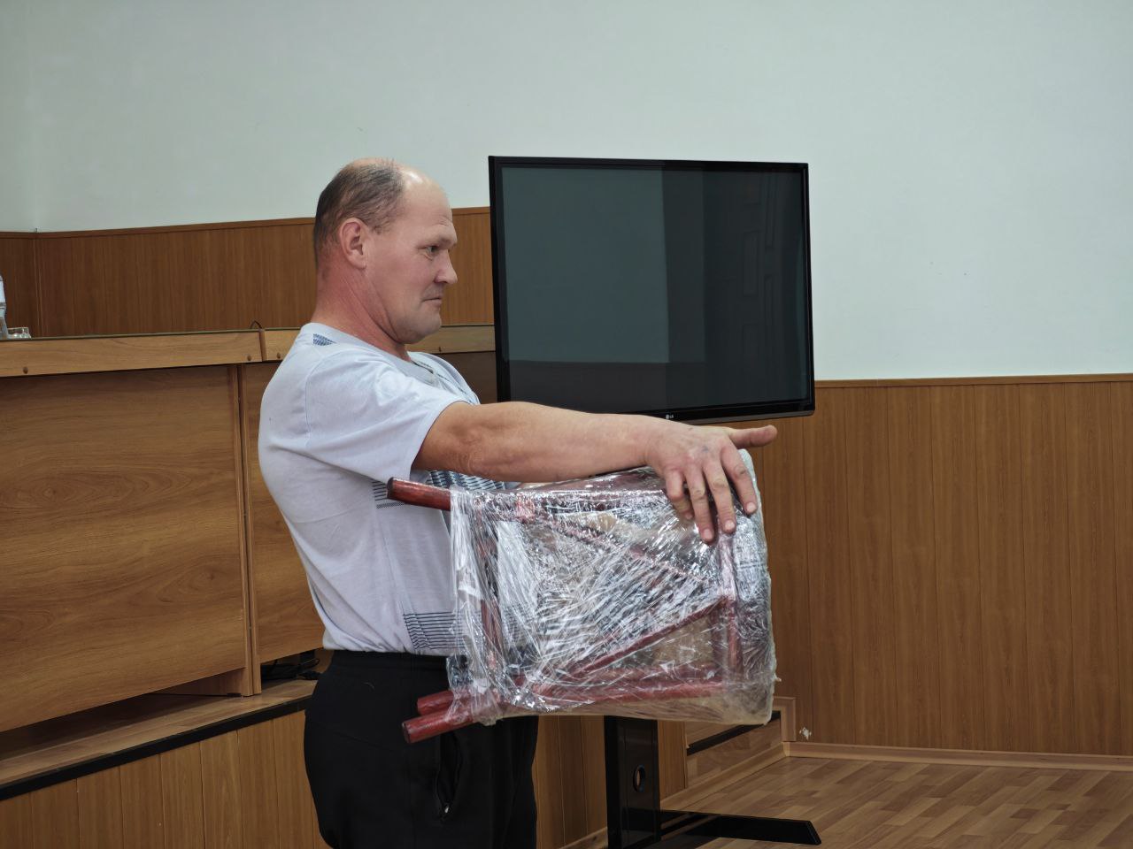 Николай Нестеров: Сегодня на очередном заседании межведомственной комиссии по предоставлению государственной финансовой помощи на основании заключения социального контракта рассмотрено 8 заявлений Николай Нестеров: Сегодня на очередном заседании межведомственной комиссии по предоставлению государственной финансовой помощи на основании заключения социального контракта рассмотрено 8 заявлений