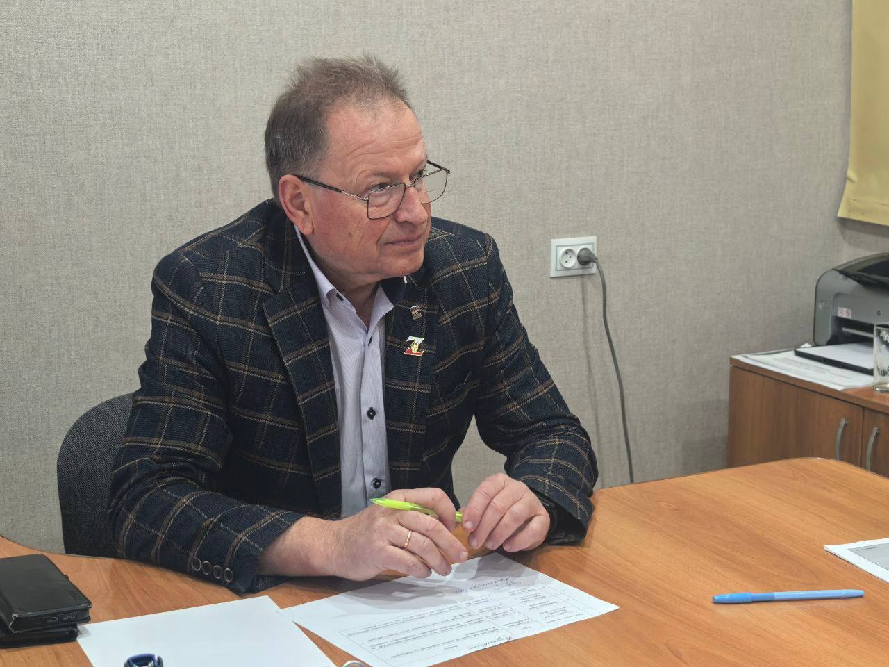 Алексей Дыбов: Провёл приём граждан на Рождественской территории Алексей Дыбов: Провёл приём граждан на Рождественской территории