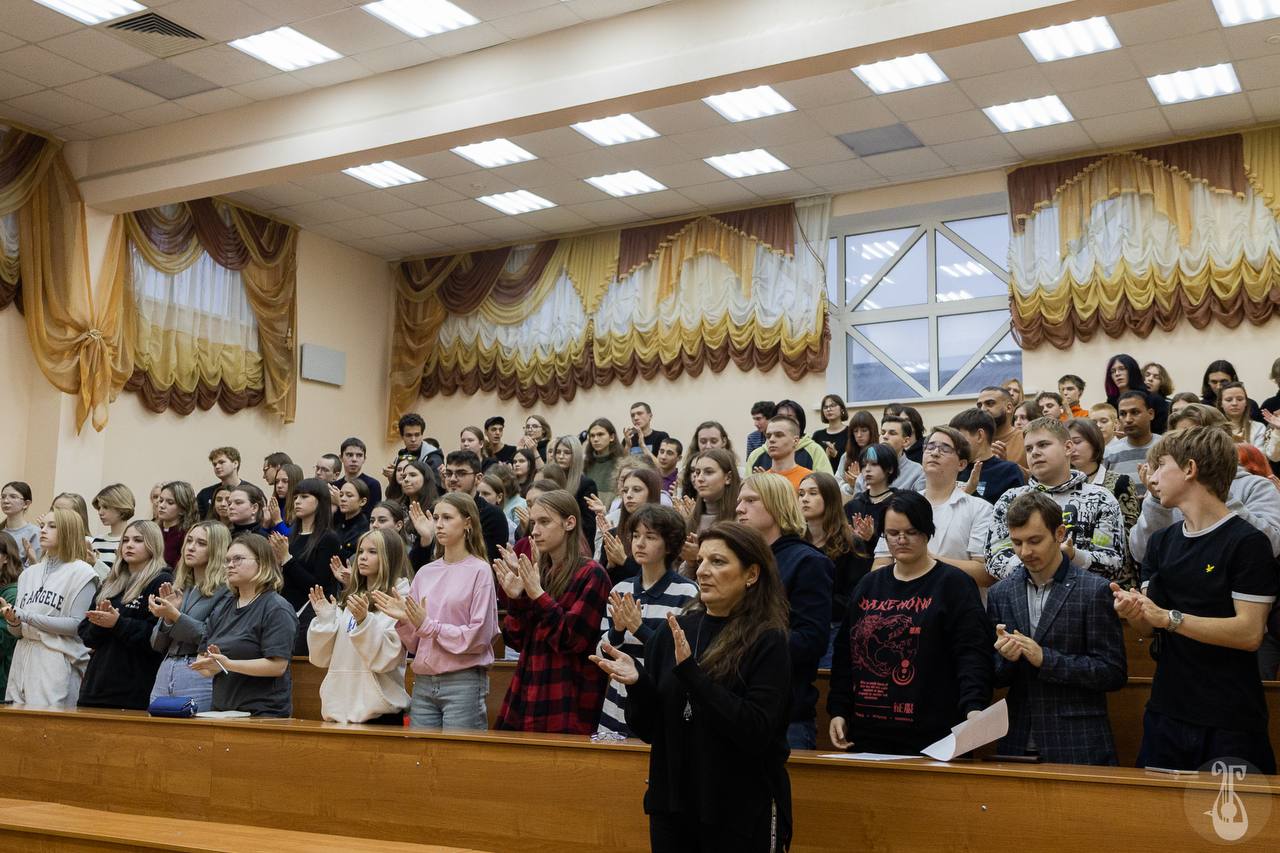 Анна Куташова: В рамках проекта «Сильные отцы — сильные семьи» приняла участие в лекции «Патриотическое воспитание: Вера. Семья. Отечество» Анна Куташова: В рамках проекта «Сильные отцы — сильные семьи» приняла участие в лекции «Патриотическое воспитание: Вера. Семья. Отечество»