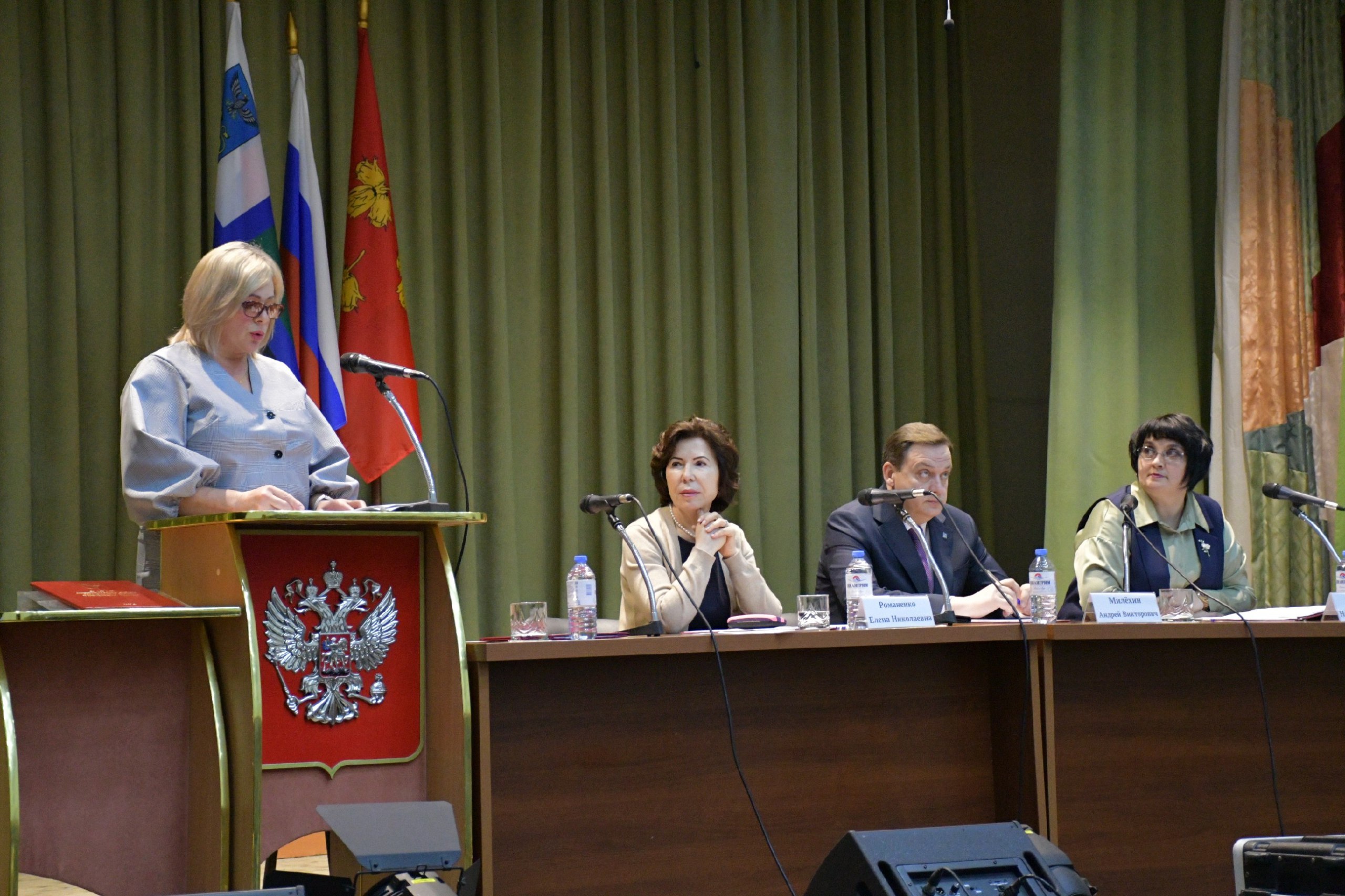 Александр Полторабатько: Дорогие земляки!. Сегодня я вступил в должность главы Красненского муниципального округа Александр Полторабатько: Дорогие земляки!. Сегодня я вступил в должность главы Красненского муниципального округа