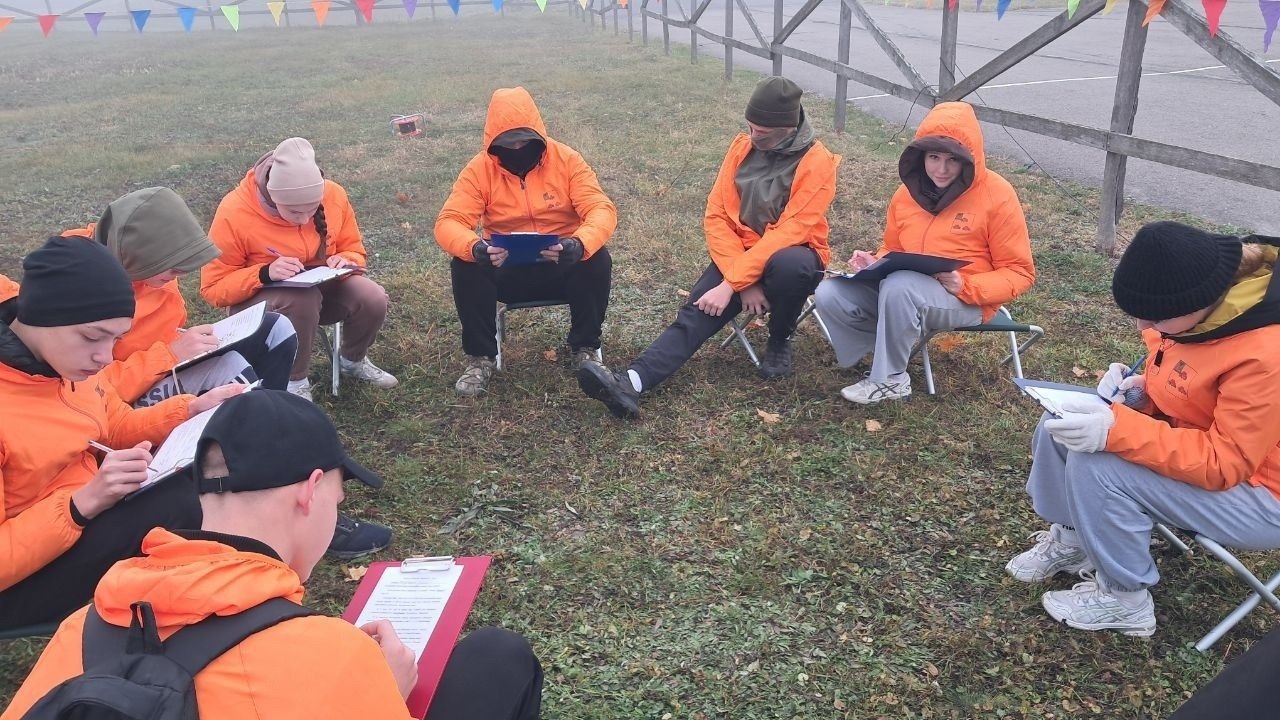 Команда первичного отделения «Движения первых» Вейделевской средней школы достойно представила наш район на областном туристическом слёте Команда первичного отделения «Движения первых» Вейделевской средней школы достойно представила наш район на областном туристическом слёте