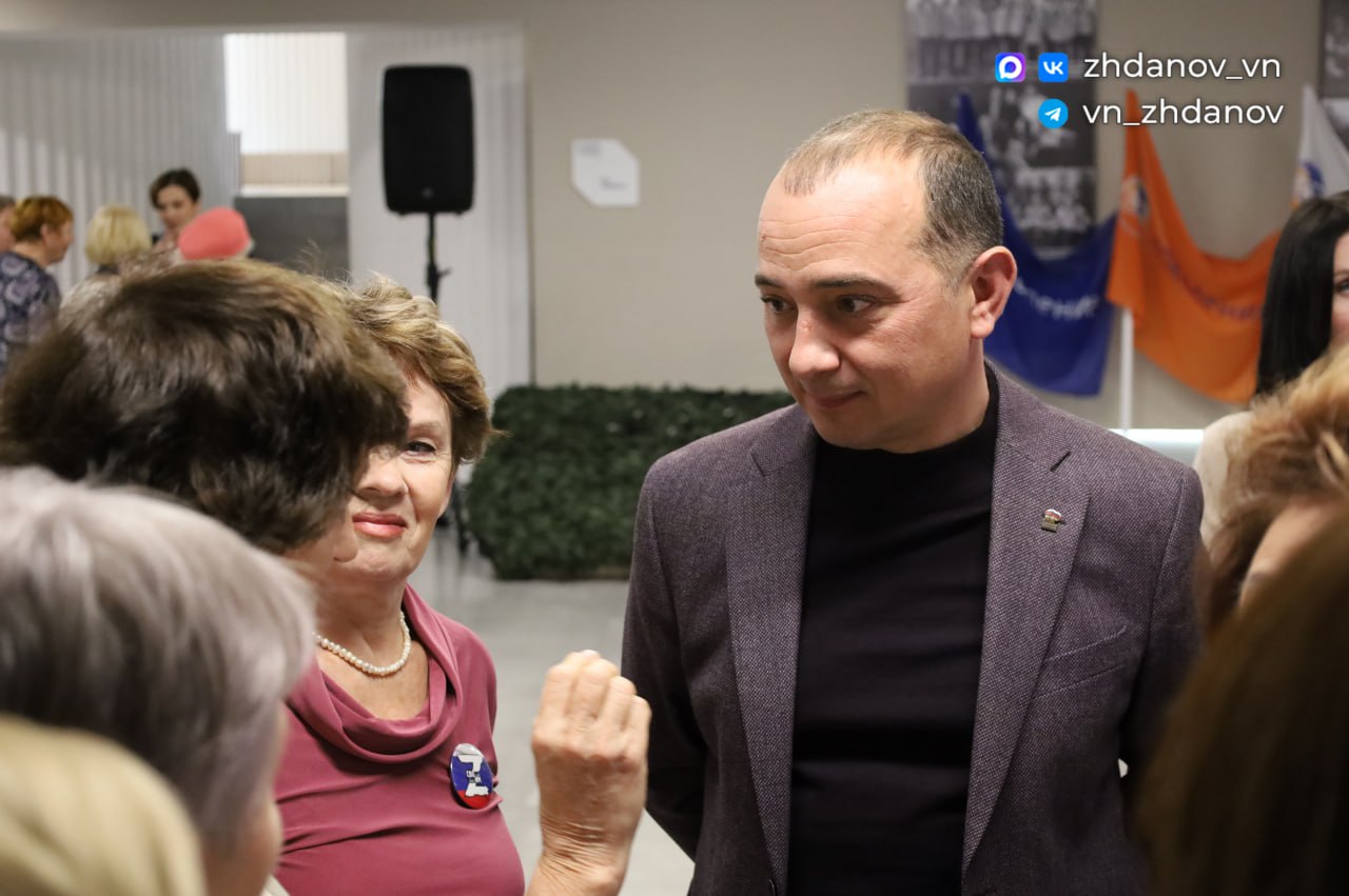 Владимир Жданов: Фонд «Поколение» поддержал старооскольских волонтёров Владимир Жданов: Фонд «Поколение» поддержал старооскольских волонтёров