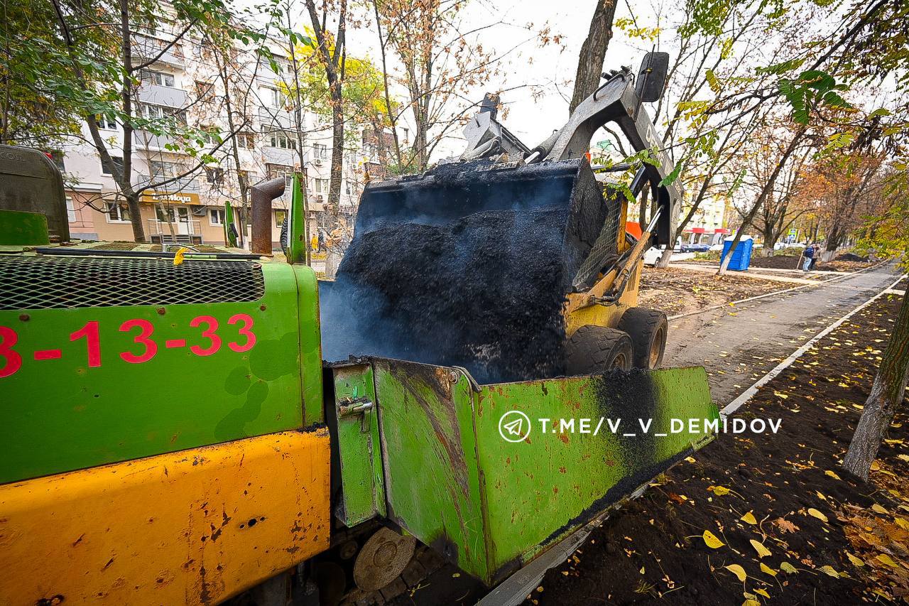 В Белгороде уже асфальтировали часть велодорожки от ул. Мичурина до ул. Студенческой В Белгороде уже асфальтировали часть велодорожки от ул. Мичурина до ул. Студенческой