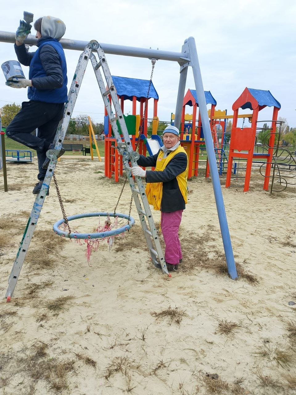 Очередной общегородской субботник прошёл в минувшую пятницу Очередной общегородской субботник прошёл в минувшую пятницу