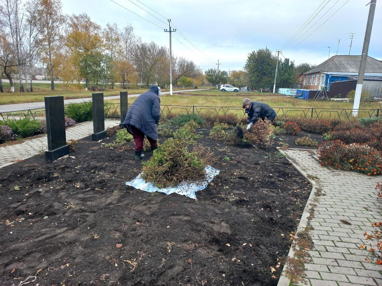 Очередной общегородской субботник прошёл в минувшую пятницу Очередной общегородской субботник прошёл в минувшую пятницу