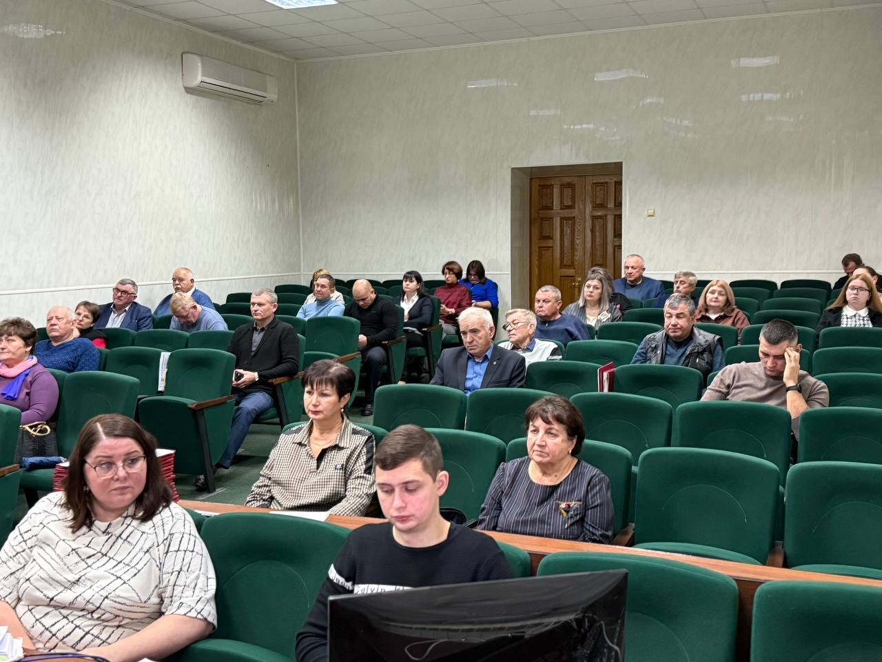 В Грайворонском округе состоялась двадцать седьмая сессия Совета депутатов В Грайворонском округе состоялась двадцать седьмая сессия Совета депутатов