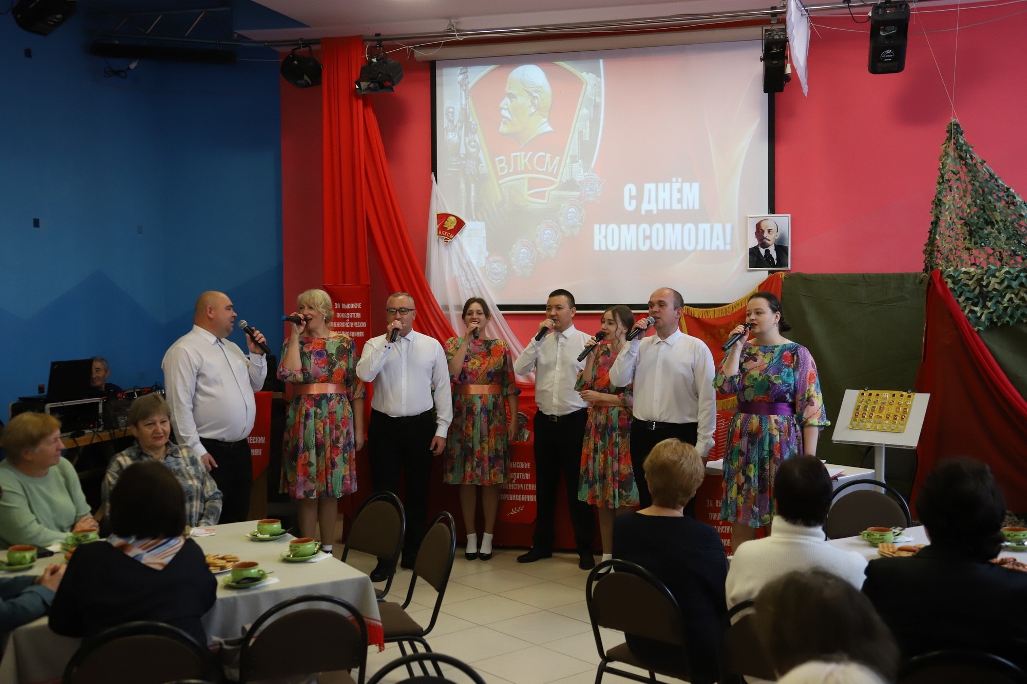 Ракитянцы с теплотой отметили день рождения комсомола Ракитянцы с теплотой отметили день рождения комсомола