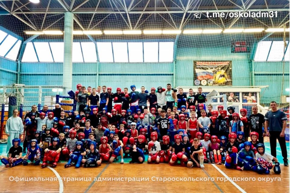    !.   -              ,    