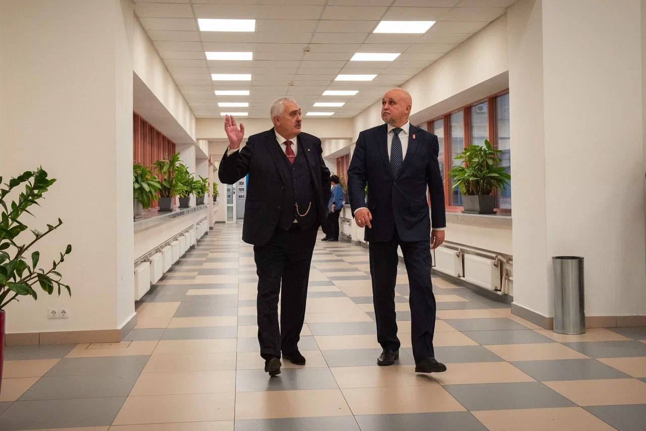 Сергей Цивилев поздравил Губкинский университет с 95-летием Сергей Цивилев поздравил Губкинский университет с 95-летием