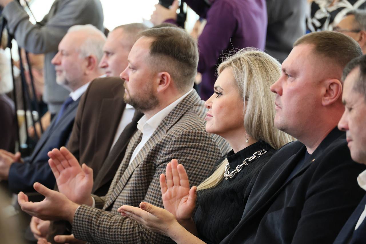 Юрий Клепиков: Жители Белгородчины — гордость нашего края, образец подражания для всех соотечественников Юрий Клепиков: Жители Белгородчины — гордость нашего края, образец подражания для всех соотечественников