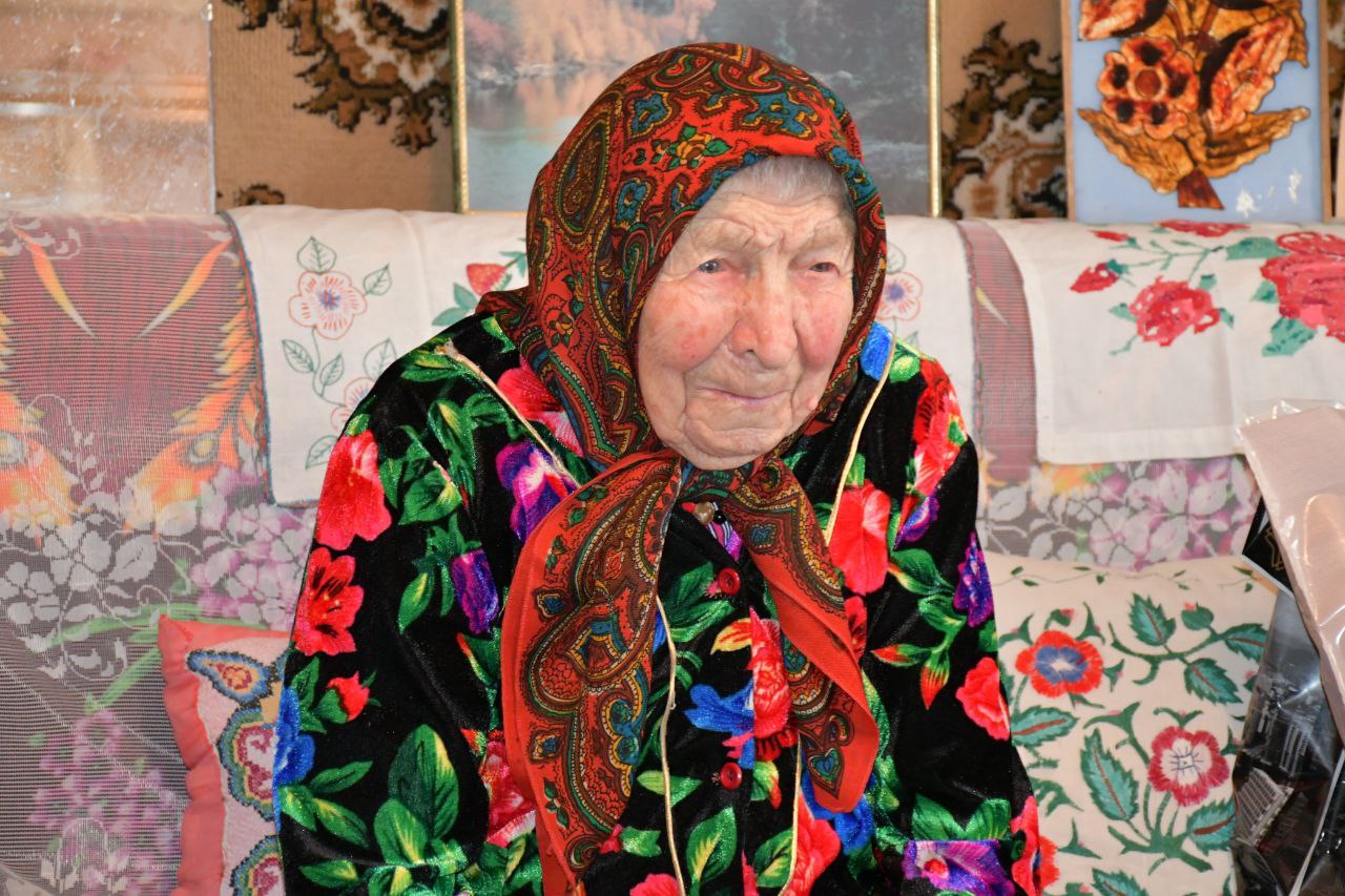 Галина Руденко: Жительница Красного празднует свой юбилей! Галина Руденко: Жительница Красного празднует свой юбилей!
