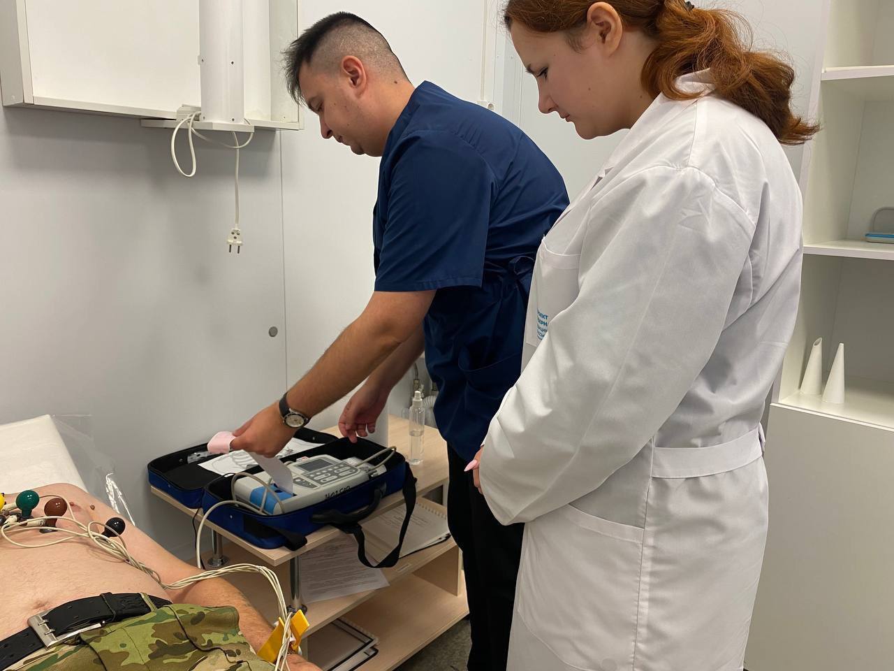 Осенние каникулы для обучающихся медицинских классов начались с практики на базе лечебных учреждений Шебекинского округа, включая Шебекинскую и Большетроицкую районные больницы, а также Белянскую амбулаторию Осенние каникулы для обучающихся медицинских классов начались с практики на базе лечебных учреждений Шебекинского округа, включая Шебекинскую и Большетроицкую районные больницы, а также Белянскую амбулаторию