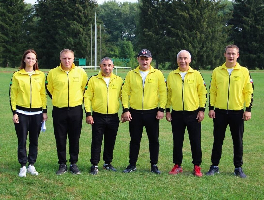 Уважаемые тренеры, преподаватели физической культуры и ветераны спорта Грайворонского округа! Поздравляем вас с профессиональным праздником – Днём тренера! Уважаемые тренеры, преподаватели физической культуры и ветераны спорта Грайворонского округа! Поздравляем вас с профессиональным праздником – Днём тренера!