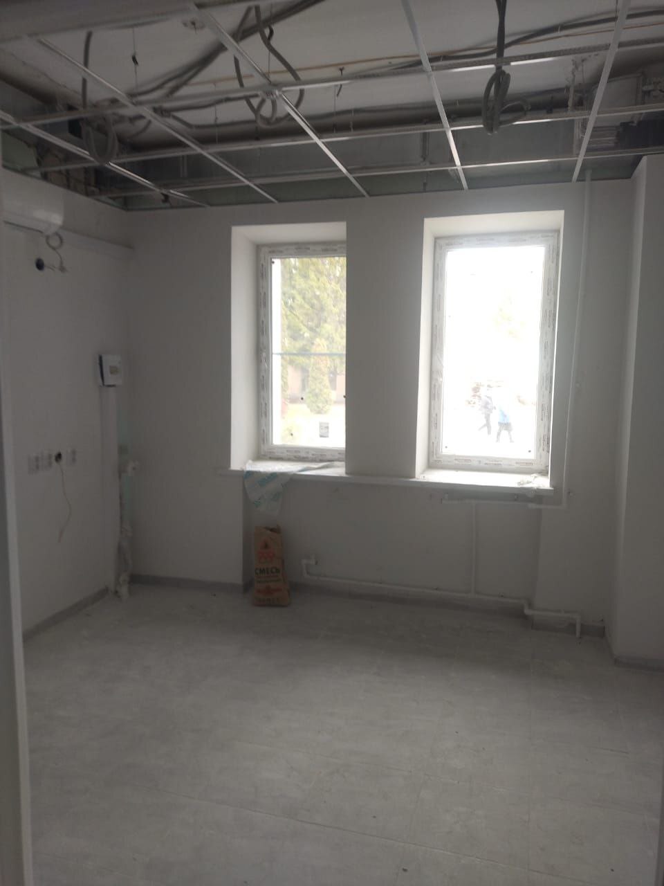 Продолжается капитальный ремонт поликлиники «Алексеевская ЦРБ» Продолжается капитальный ремонт поликлиники «Алексеевская ЦРБ»