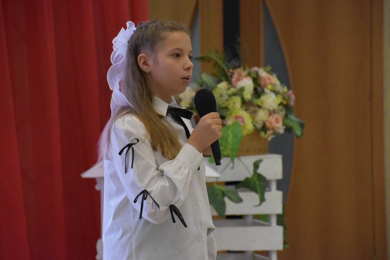 Татьяна Киричкова: Сегодня в нашем районе состоялись IV литературно-краеведческие чтения, посвященные памяти Юрия Ивановича Макарова – талантливого поэта, прозаика и члена Союза писателей России, лауреата Всероссийской... Татьяна Киричкова: Сегодня в нашем районе состоялись IV литературно-краеведческие чтения, посвященные памяти Юрия Ивановича Макарова – талантливого поэта, прозаика и члена Союза писателей России, лауреата Всероссийской...