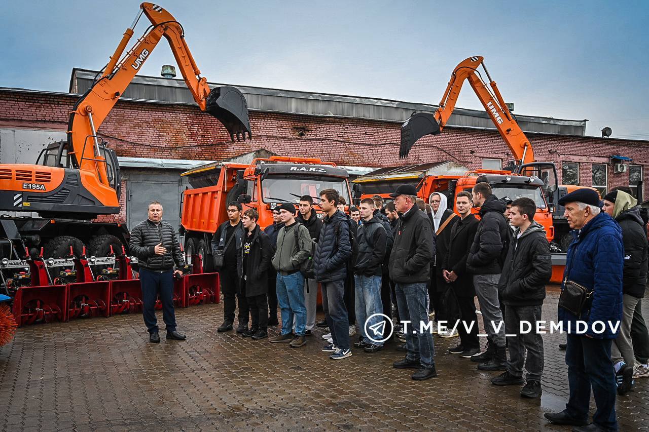 Валентин Демидов: Зима — это экзамен для городских коммунальных служб Валентин Демидов: Зима — это экзамен для городских коммунальных служб