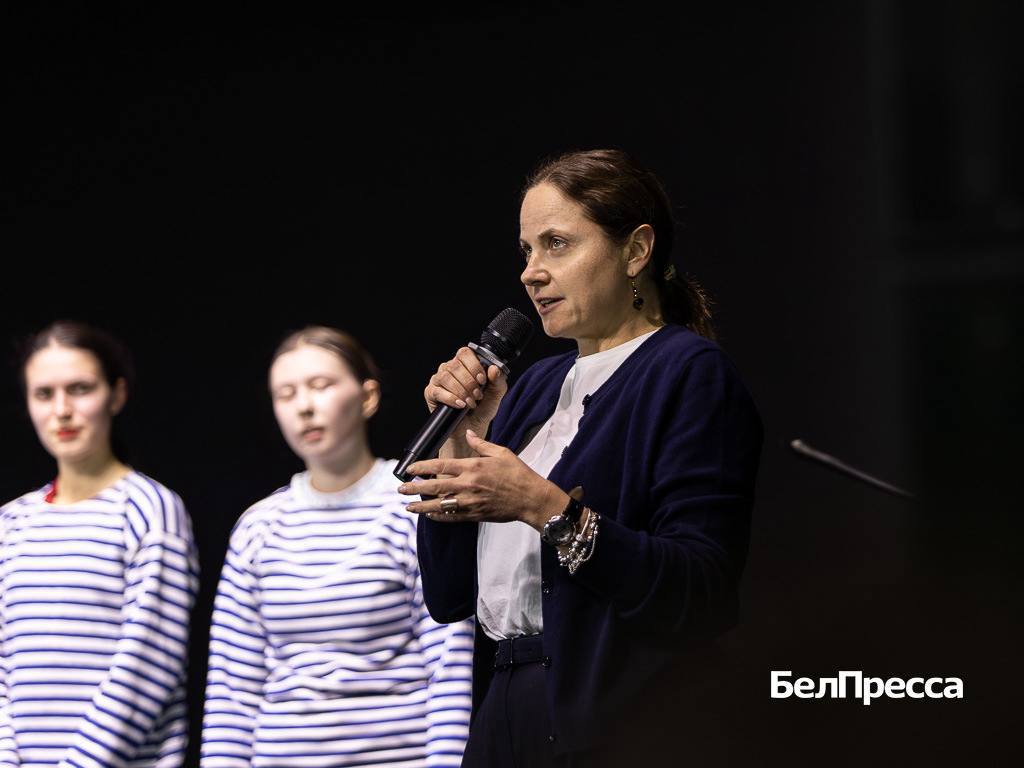 Татьяна Киреева: В ЦМИ состоялась премьера первого спектакля , созданного в рамках проекта «Арт-лаборатория молодых творцов «Пограничное искусство: Курск и Белгород» — творческого эксперимента по созданию молодёжных... Татьяна Киреева: В ЦМИ состоялась премьера первого спектакля , созданного в рамках проекта «Арт-лаборатория молодых творцов «Пограничное искусство: Курск и Белгород» — творческого эксперимента по созданию молодёжных...