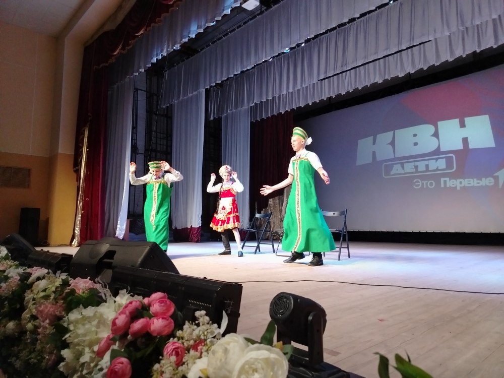 КВН снова с нами!. В Вейделевском Центре культурного развития прошёл отборочный фестиваль «Высшей Юниор-Лиги Клуба Весёлых и Находчивых» КВН снова с нами!. В Вейделевском Центре культурного развития прошёл отборочный фестиваль «Высшей Юниор-Лиги Клуба Весёлых и Находчивых»