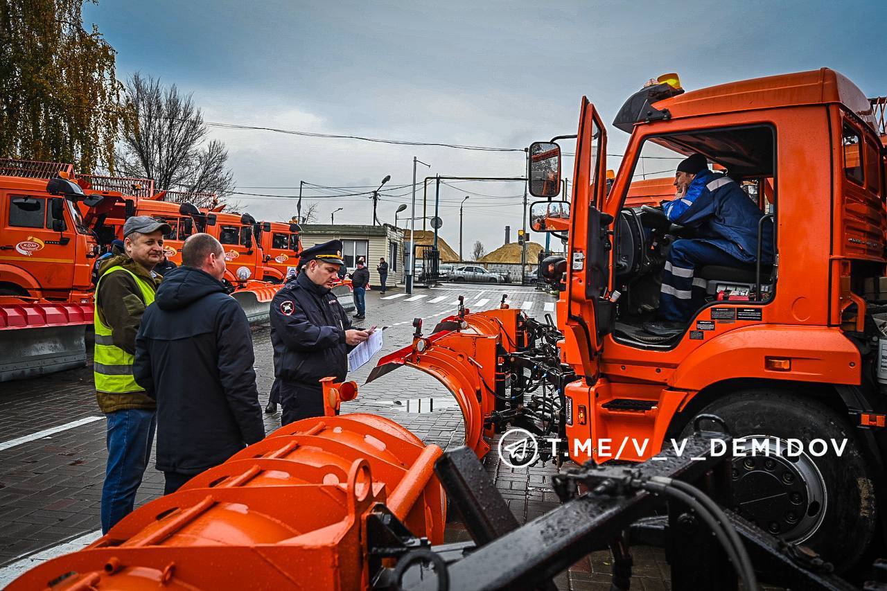 Валентин Демидов: Зима — это экзамен для городских коммунальных служб Валентин Демидов: Зима — это экзамен для городских коммунальных служб