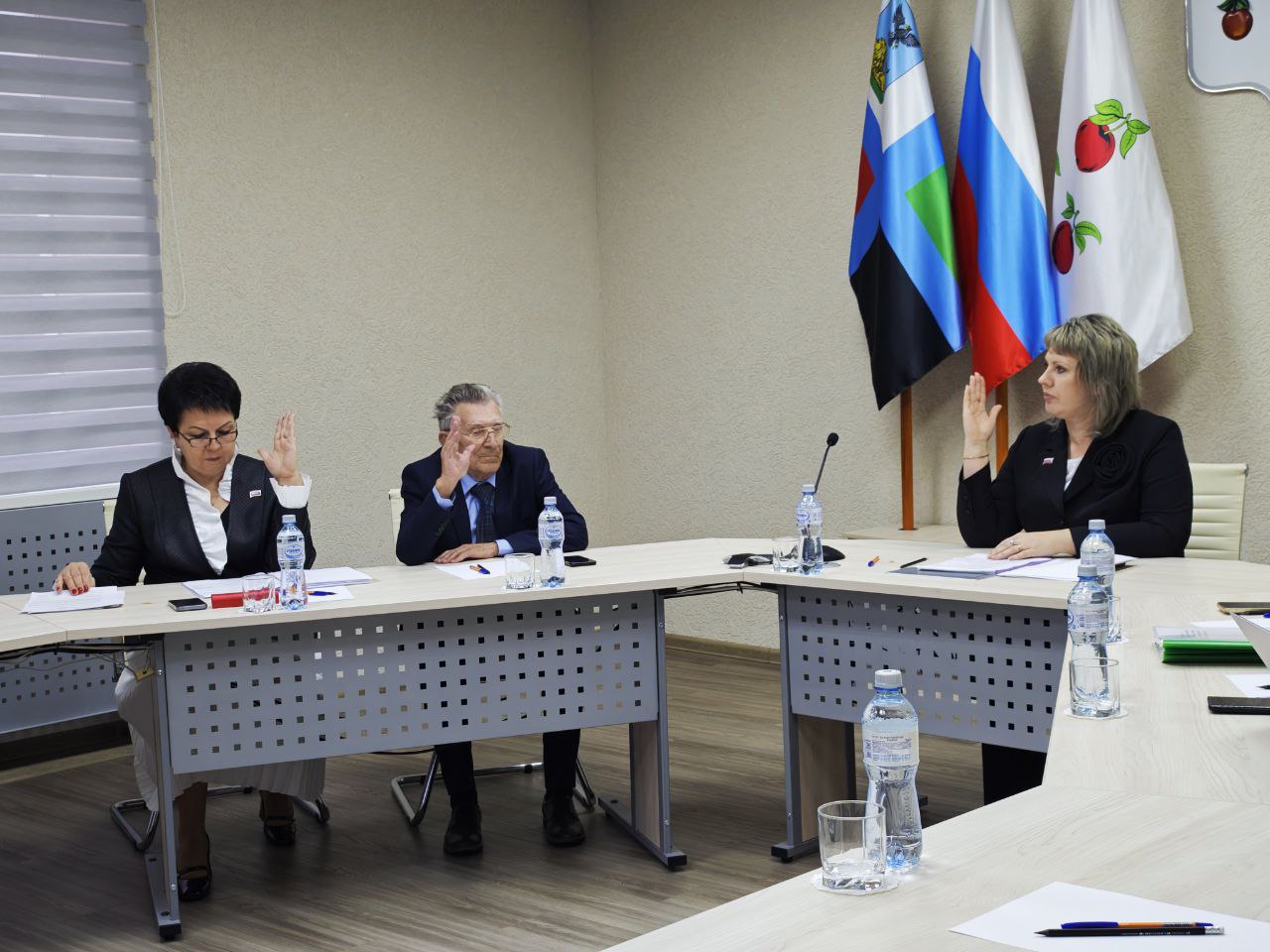 Николай Нестеров: Только что завершилось заседание конкурсной комиссии по отбору кандидатур на должность Главы Корочанского муниципального округа Белгородской области Николай Нестеров: Только что завершилось заседание конкурсной комиссии по отбору кандидатур на должность Главы Корочанского муниципального округа Белгородской области