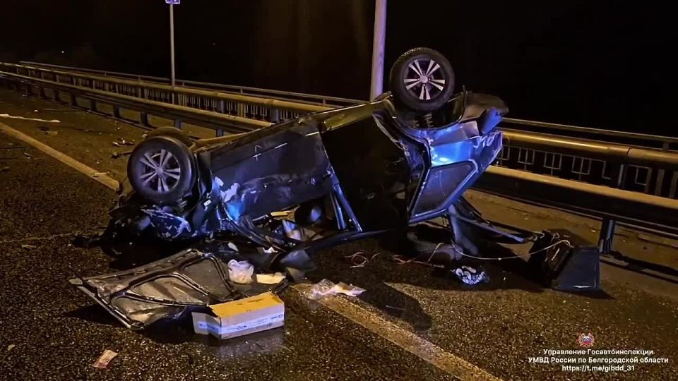 В Корочанском районе в результате ДТП перевернулась машина