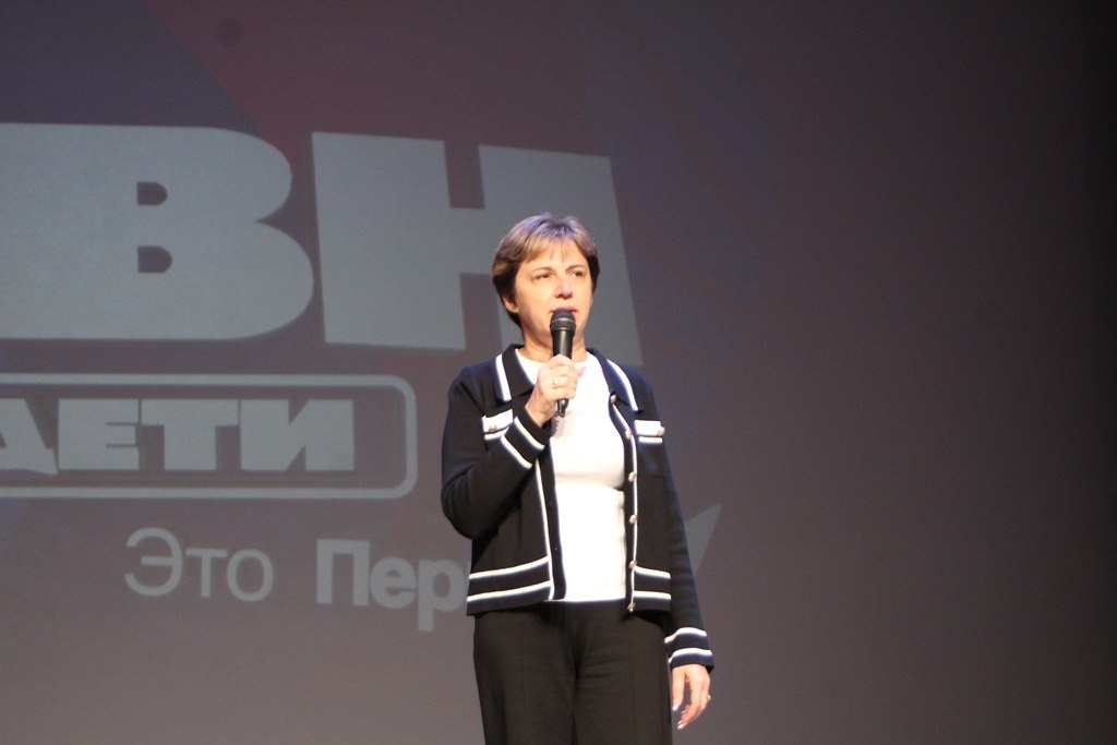 КВН снова с нами!. В Вейделевском Центре культурного развития прошёл отборочный фестиваль «Высшей Юниор-Лиги Клуба Весёлых и Находчивых» КВН снова с нами!. В Вейделевском Центре культурного развития прошёл отборочный фестиваль «Высшей Юниор-Лиги Клуба Весёлых и Находчивых»