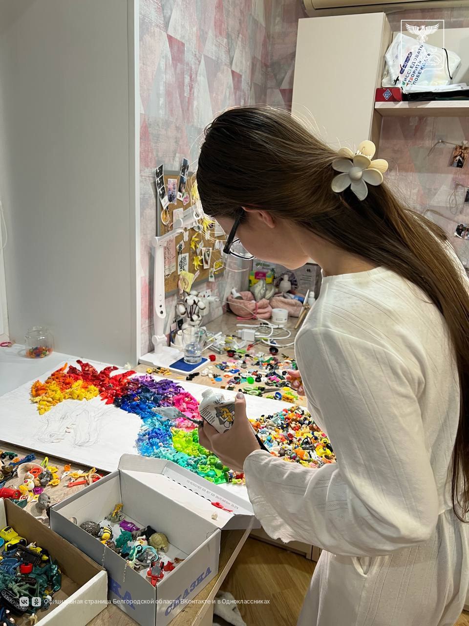 В Белгородской области наградили участников и победителей творческого конкурса «От хлама до искусства – 2025» В Белгородской области наградили участников и победителей творческого конкурса «От хлама до искусства – 2025»