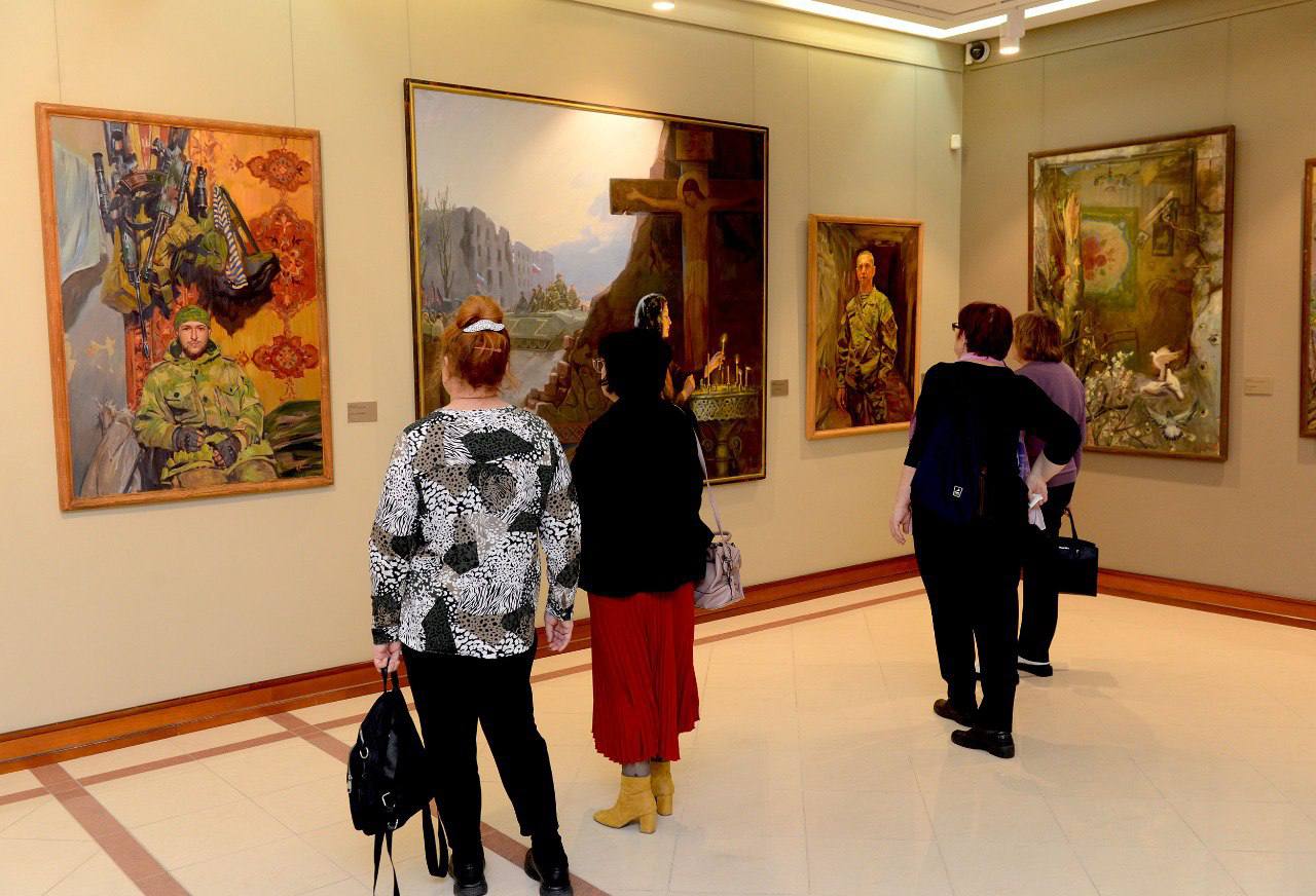 В Белгородском художественном музее открылась выставка «Несломленные» в рамках проекта «Крепость духа» В Белгородском художественном музее открылась выставка «Несломленные» в рамках проекта «Крепость духа»