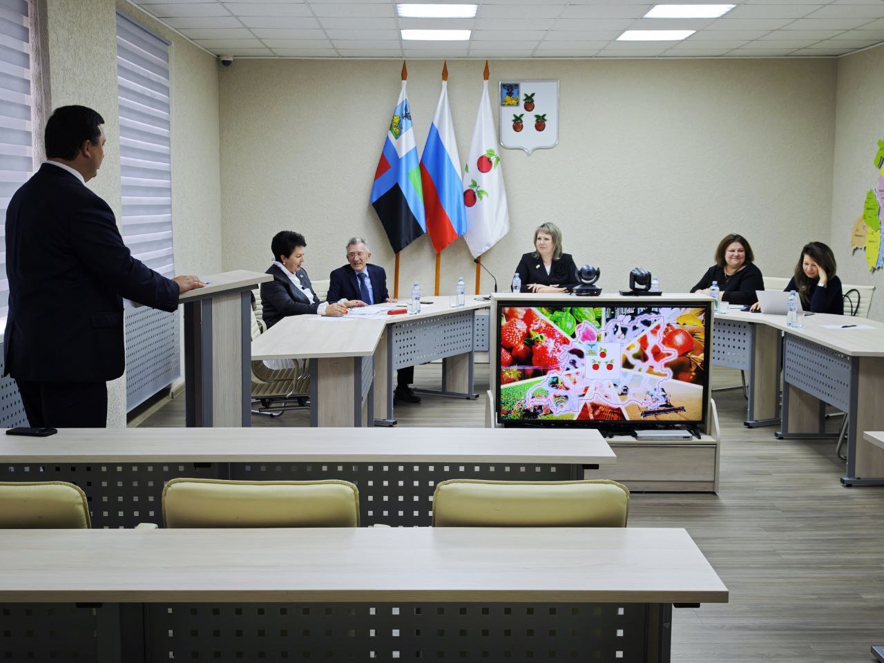 Николай Нестеров: Только что завершилось заседание конкурсной комиссии по отбору кандидатур на должность Главы Корочанского муниципального округа Белгородской области Николай Нестеров: Только что завершилось заседание конкурсной комиссии по отбору кандидатур на должность Главы Корочанского муниципального округа Белгородской области