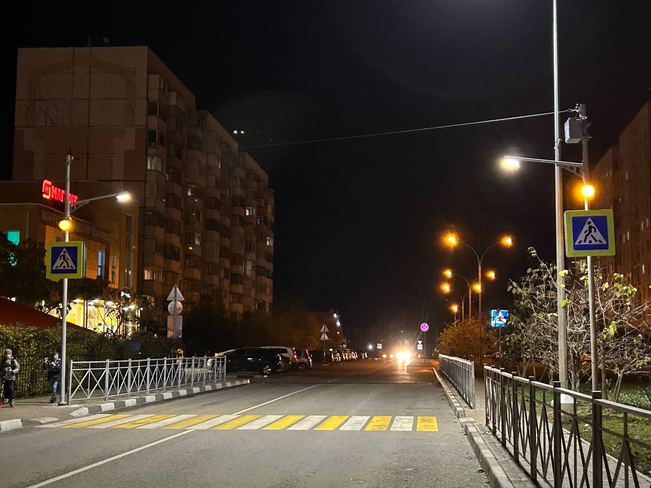 Олег Медведев: 30 октября 2025 года были выполнены работы по обустройству светофорных объектов "Т7" и дополнительного освещения на пешеходных переходах вблизи двух дошкольных учреждениях города Строителя Олег Медведев: 30 октября 2025 года были выполнены работы по обустройству светофорных объектов "Т7" и дополнительного освещения на пешеходных переходах вблизи двух дошкольных учреждениях города Строителя