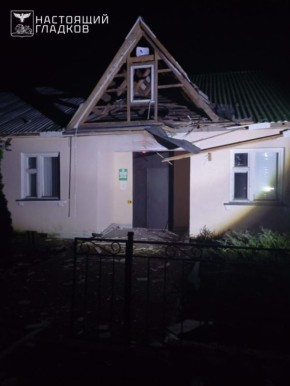 Три мирных жителя пострадали во время атак украинских дронов в Белгородской области, среди пострадавших — двое 15-летних братьев, сообщил губернатор Гладков