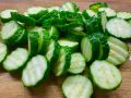 Свежие огурцы зимой: как сохранить вкус лета без варки