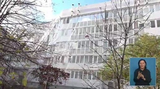 В Шебекино антидроновой сеткой защитили самый большой в городе многоквартирный дом