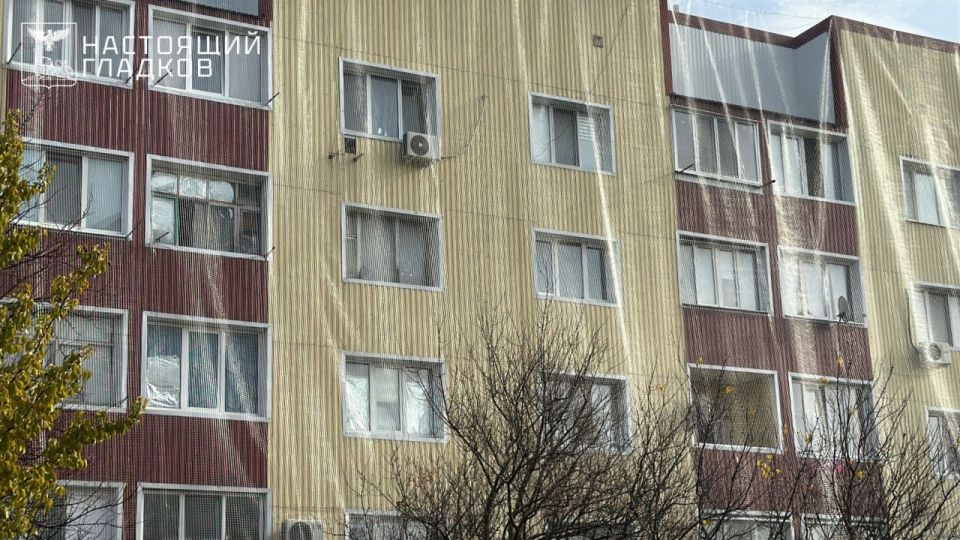 Вячеслав Гладков: Проехал по Шебекино. Посмотрел ход восстановления жилья, поврежденного от обстрелов ВСУ Вячеслав Гладков: Проехал по Шебекино. Посмотрел ход восстановления жилья, поврежденного от обстрелов ВСУ