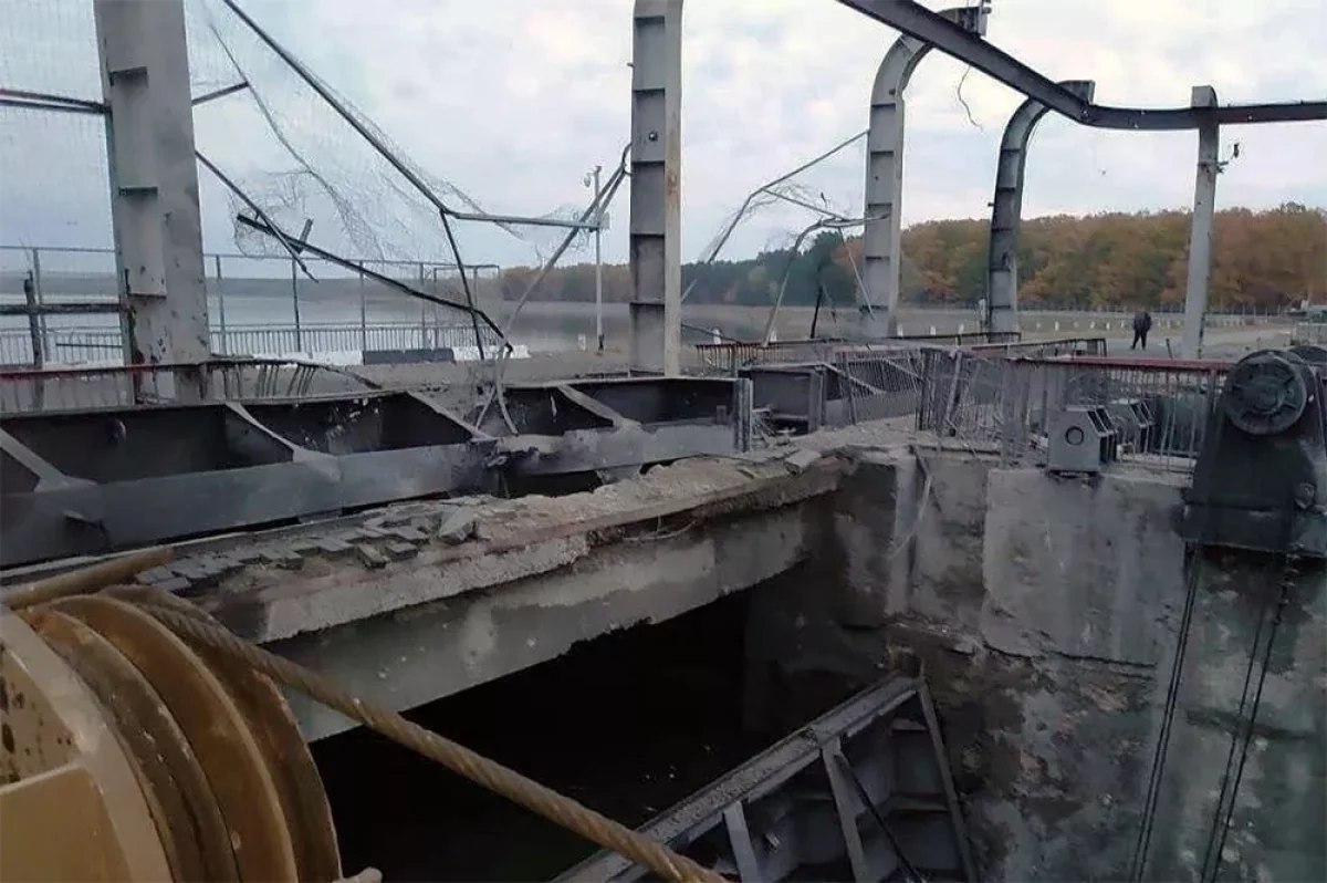 Война плотин. Запад научил Киев взрывать, убивать и топить мирных людей