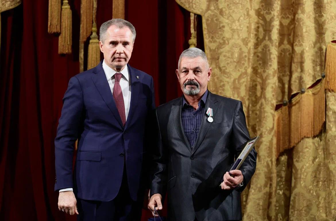 В преддверии Дня народного единства чествовали истинных патриотов, отважных защитников своего дома и родной земли - сотрудников отряда «Орлан» В преддверии Дня народного единства чествовали истинных патриотов, отважных защитников своего дома и родной земли - сотрудников отряда «Орлан»