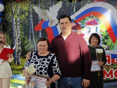 Сегодня с размахом отметили День села и престольный праздник в Плоском