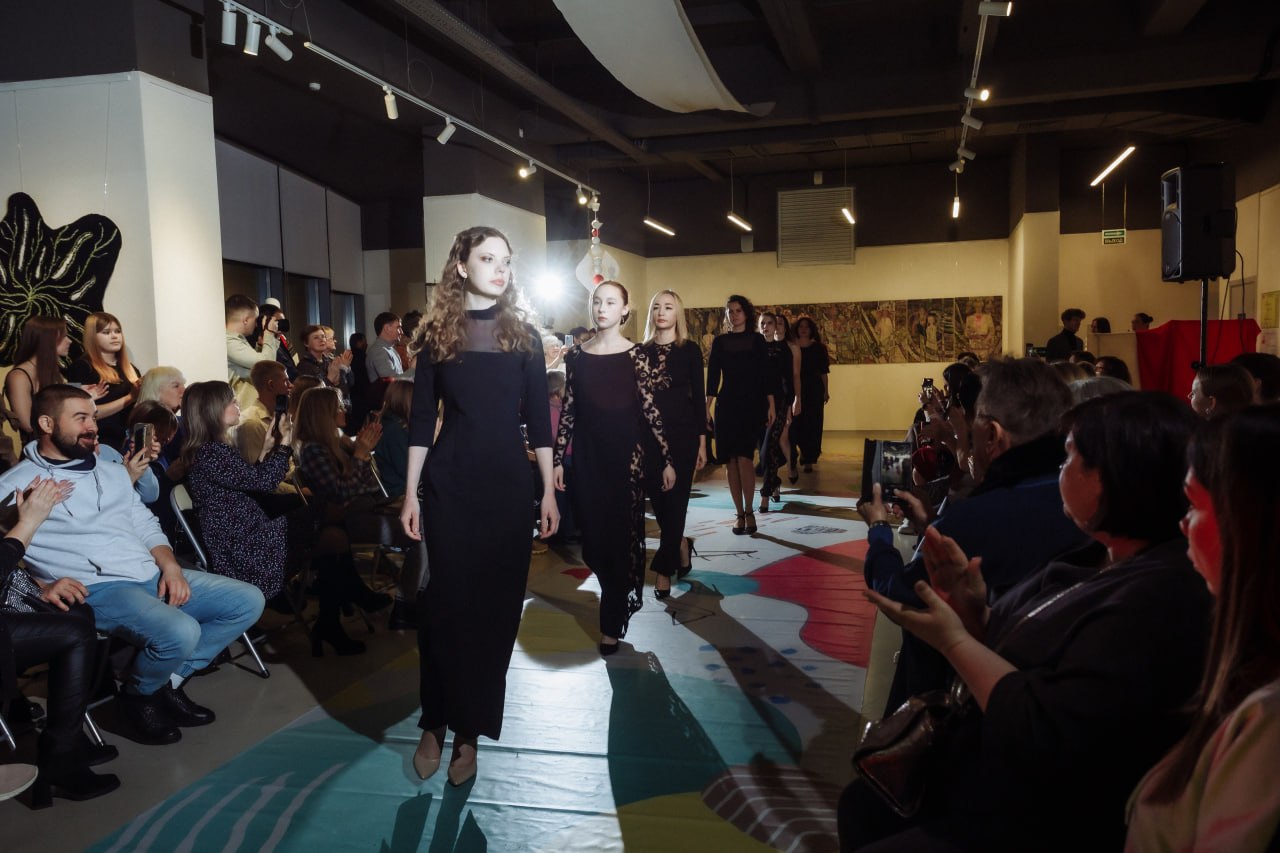 Модный показ в Старом Осколе Модный показ в Старом Осколе