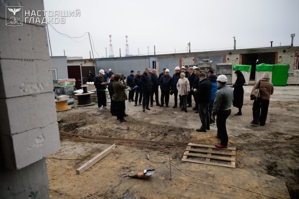 Вячеслав Гладков: Посмотрел ход строительства нового дома на Щорса, 55а Вячеслав Гладков: Посмотрел ход строительства нового дома на Щорса, 55а