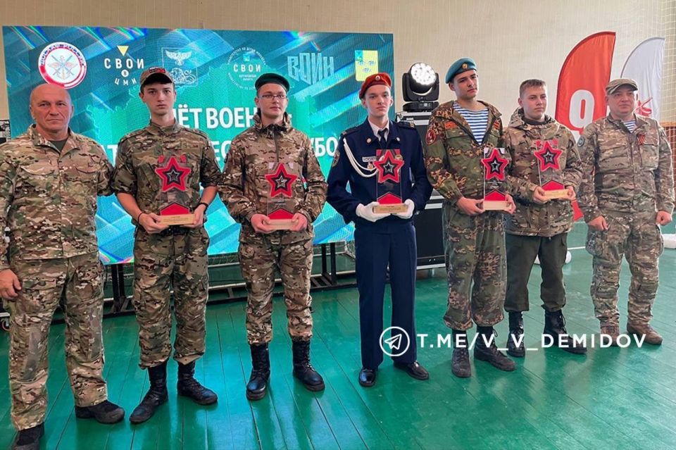 Наши ребята забрали золото и серебро на слёте военно-патриотических клубов Белгородской области! Наши ребята забрали золото и серебро на слёте военно-патриотических клубов Белгородской области!