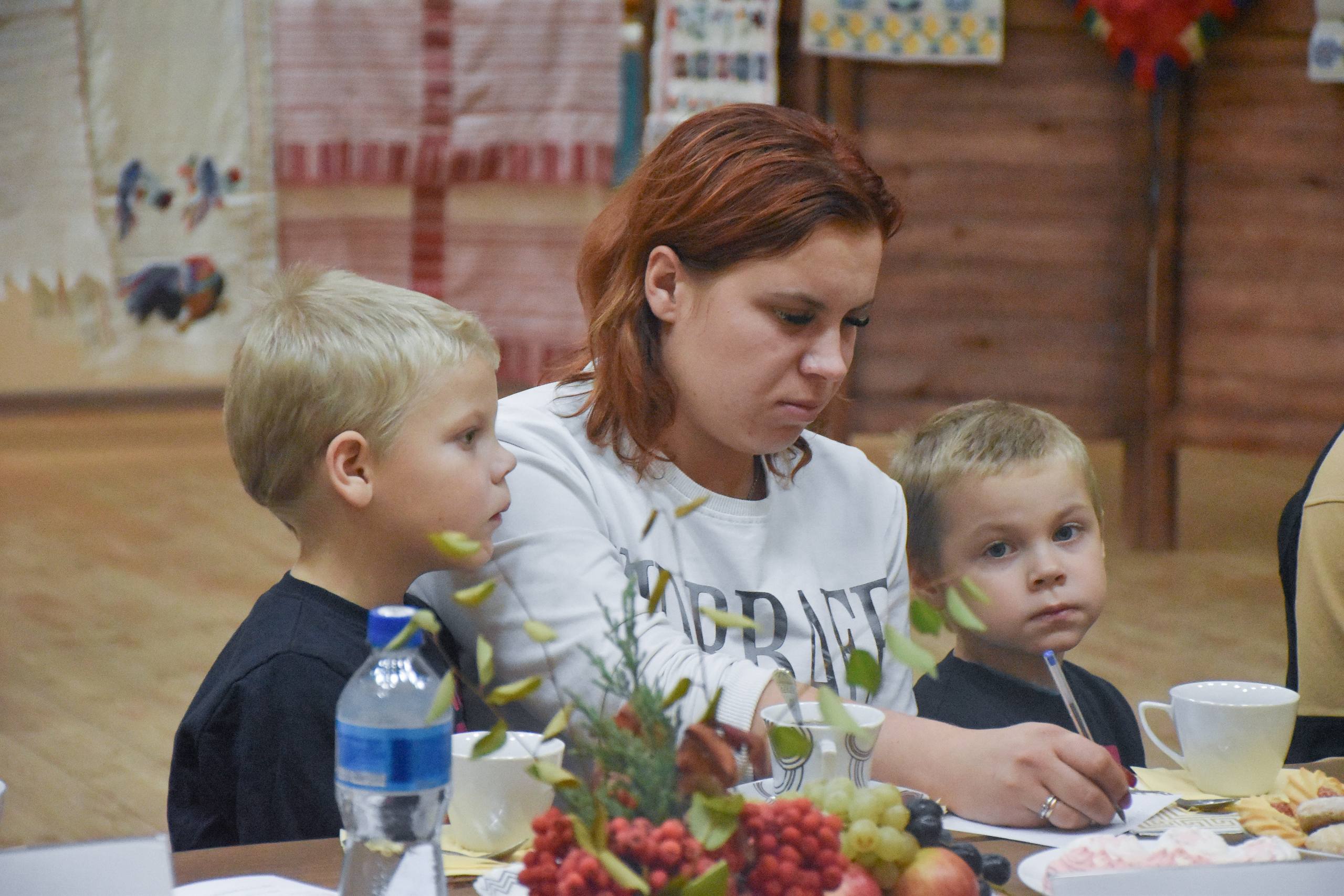 Андрей Миськов: Продолжаем работу по взаимодействию с семьями военнослужащих – участников специальной военной операции Андрей Миськов: Продолжаем работу по взаимодействию с семьями военнослужащих – участников специальной военной операции