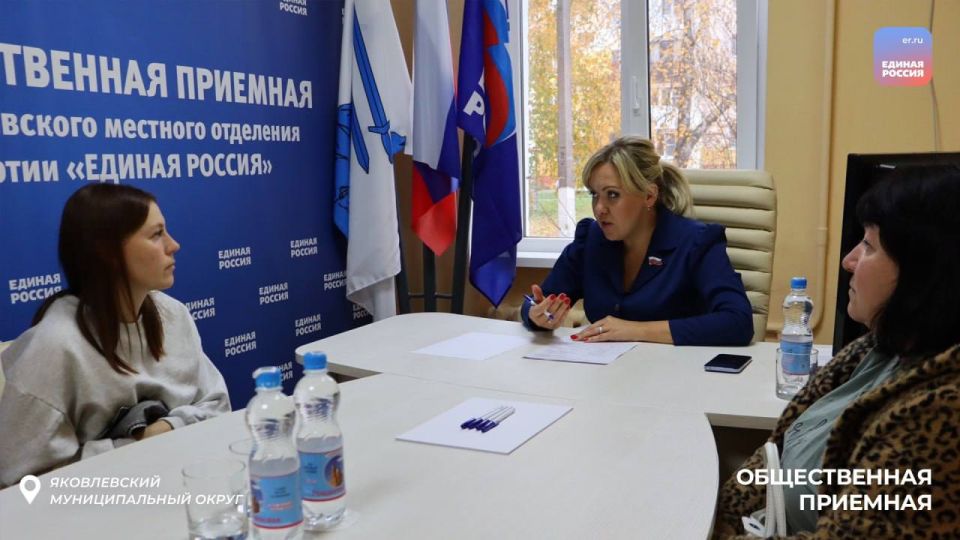 Слушать и действовать: депутаты Белгородской облдумы в диалоге с жителями Слушать и действовать: депутаты Белгородской облдумы в диалоге с жителями