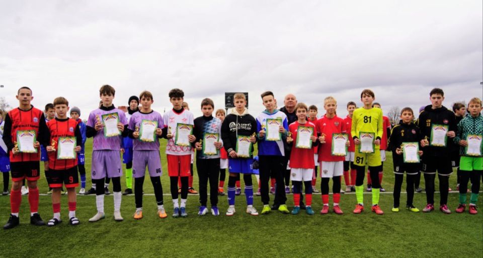 Завершилось первенство Белгородской области среди команд юношей 2012 г.р. "Вторая Лига"! Завершилось первенство Белгородской области среди команд юношей 2012 г.р. "Вторая Лига"!