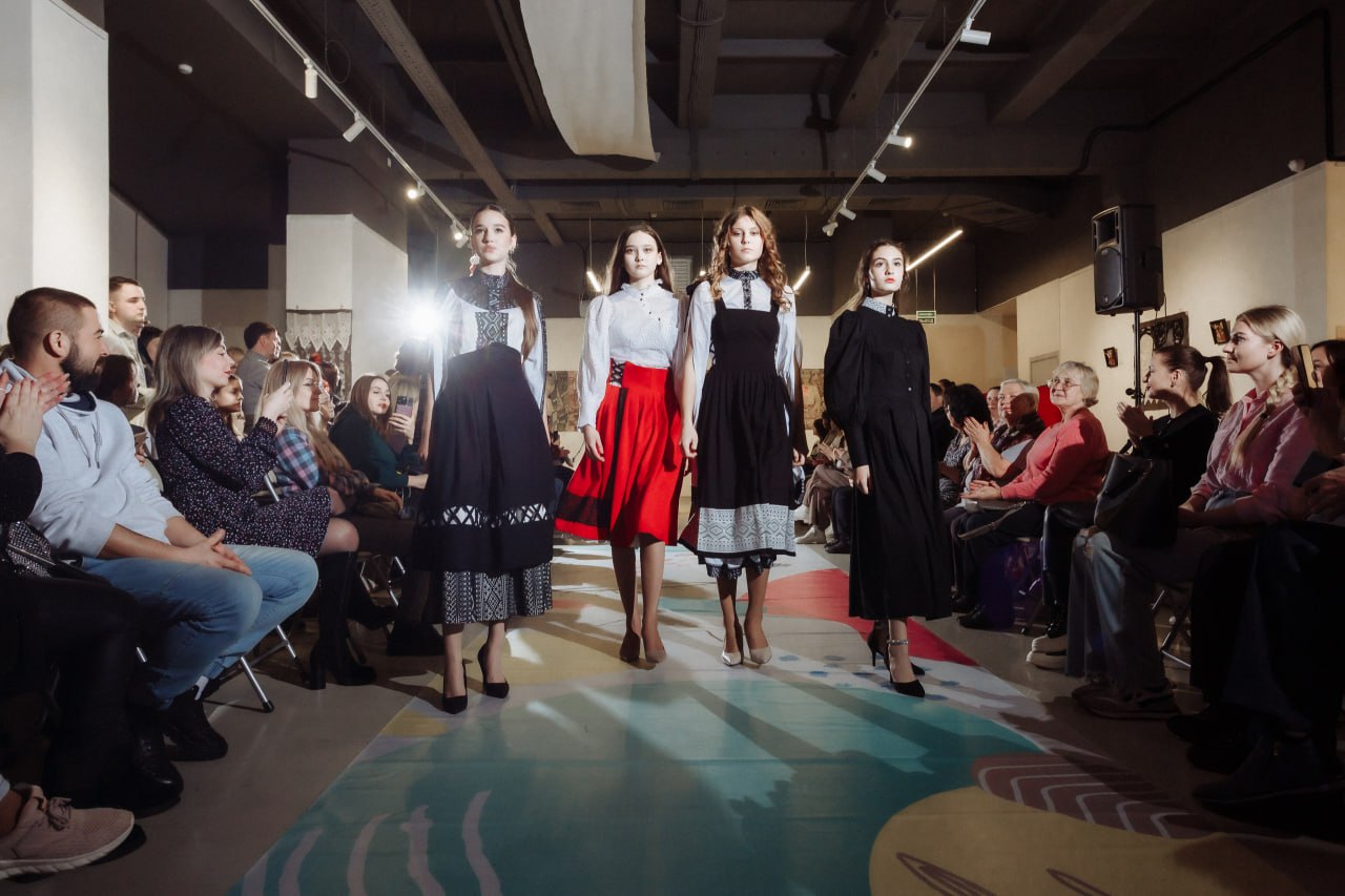 Модный показ в Старом Осколе Модный показ в Старом Осколе