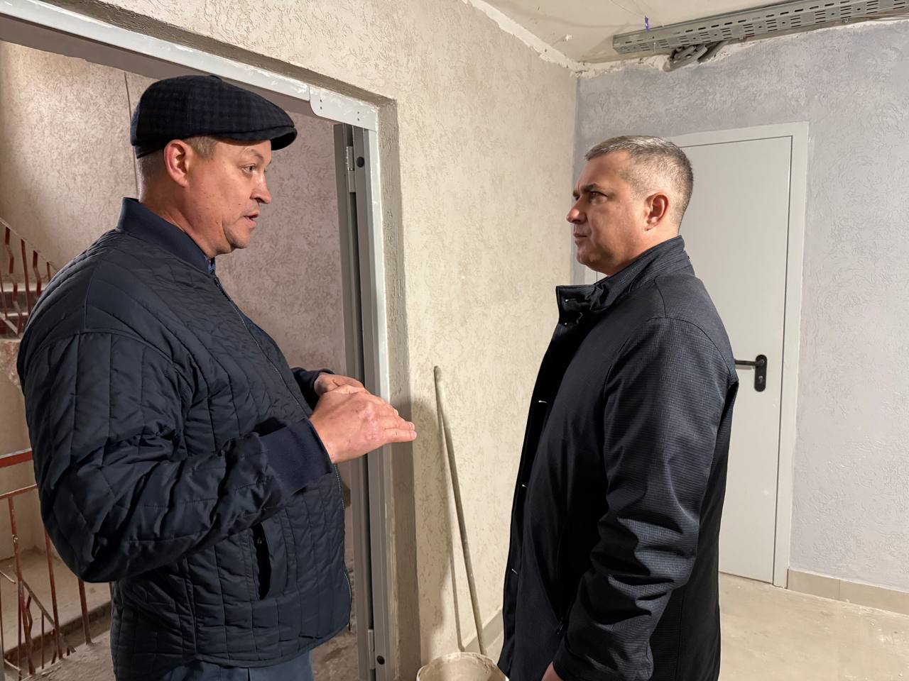 Михаил Лобазнов: Вместе с ответственными руководителями по направлениям провели традиционный объезд города Михаил Лобазнов: Вместе с ответственными руководителями по направлениям провели традиционный объезд города