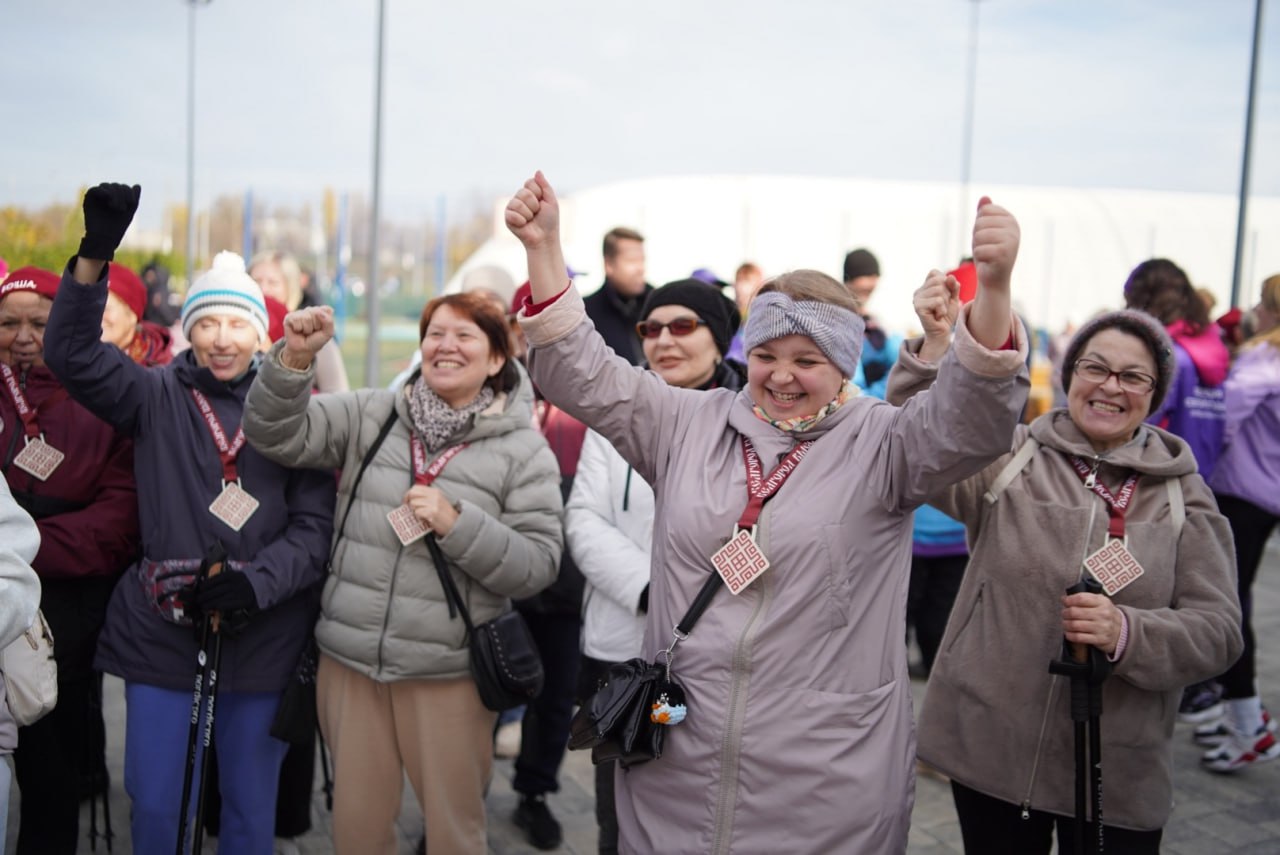 На «Берегах» окончен сезон открытых тренировок по северной ходьбе На «Берегах» окончен сезон открытых тренировок по северной ходьбе