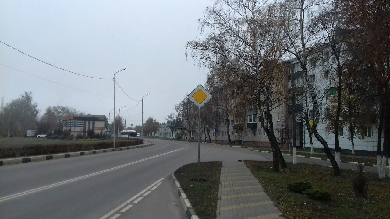 Андрей Гриднев: В период праздничных выходных сотрудники коммунальной службы сервиса провели плановые работы по приведению в порядок дорожных знаков в городе Шебекино Андрей Гриднев: В период праздничных выходных сотрудники коммунальной службы сервиса провели плановые работы по приведению в порядок дорожных знаков в городе Шебекино