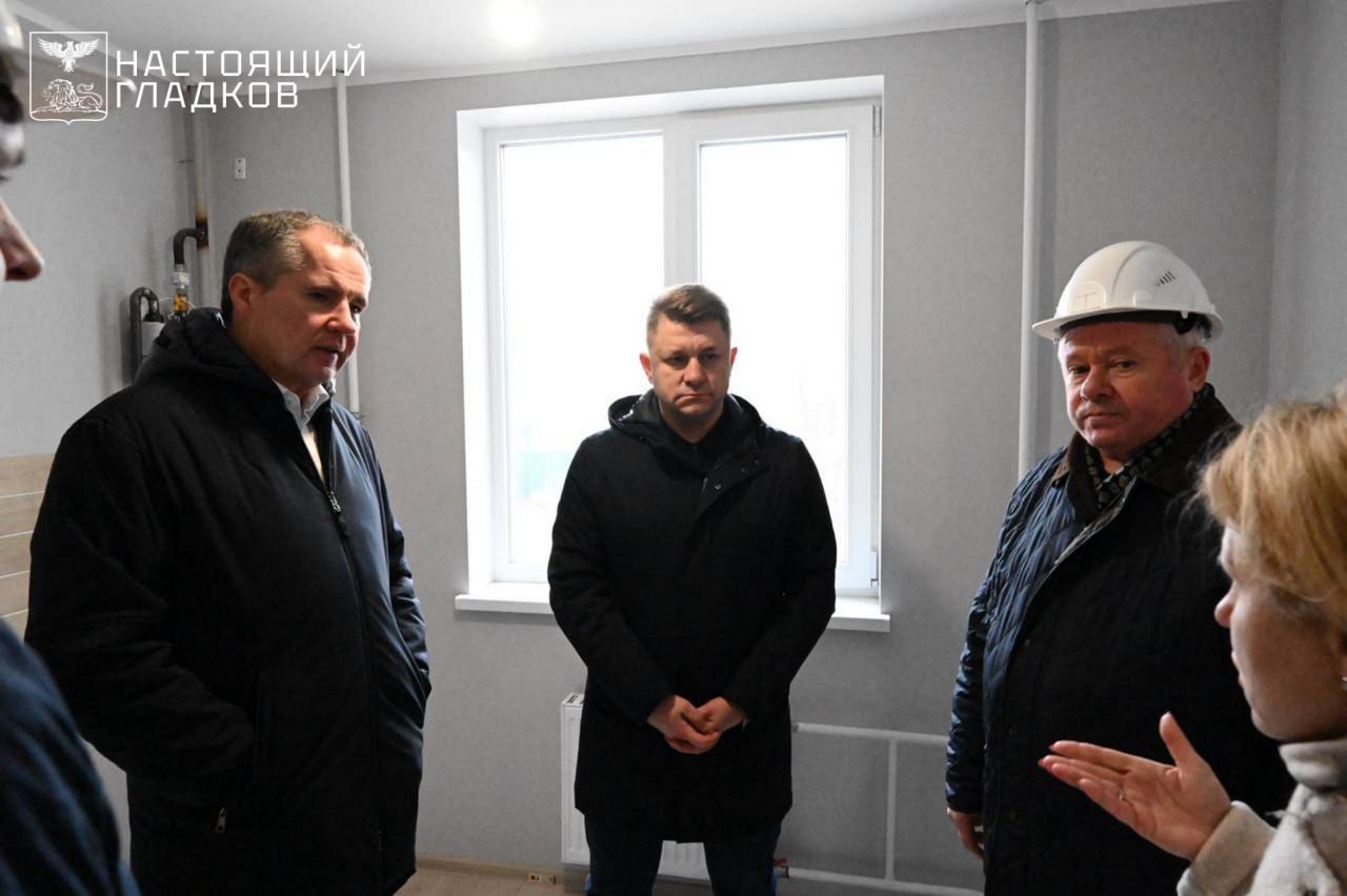 Губернатор Белгородской области: «Фасад дома №55а на ул. Щорса необходимо закончить до конца года» Губернатор Белгородской области: «Фасад дома №55а на ул. Щорса необходимо закончить до конца года»