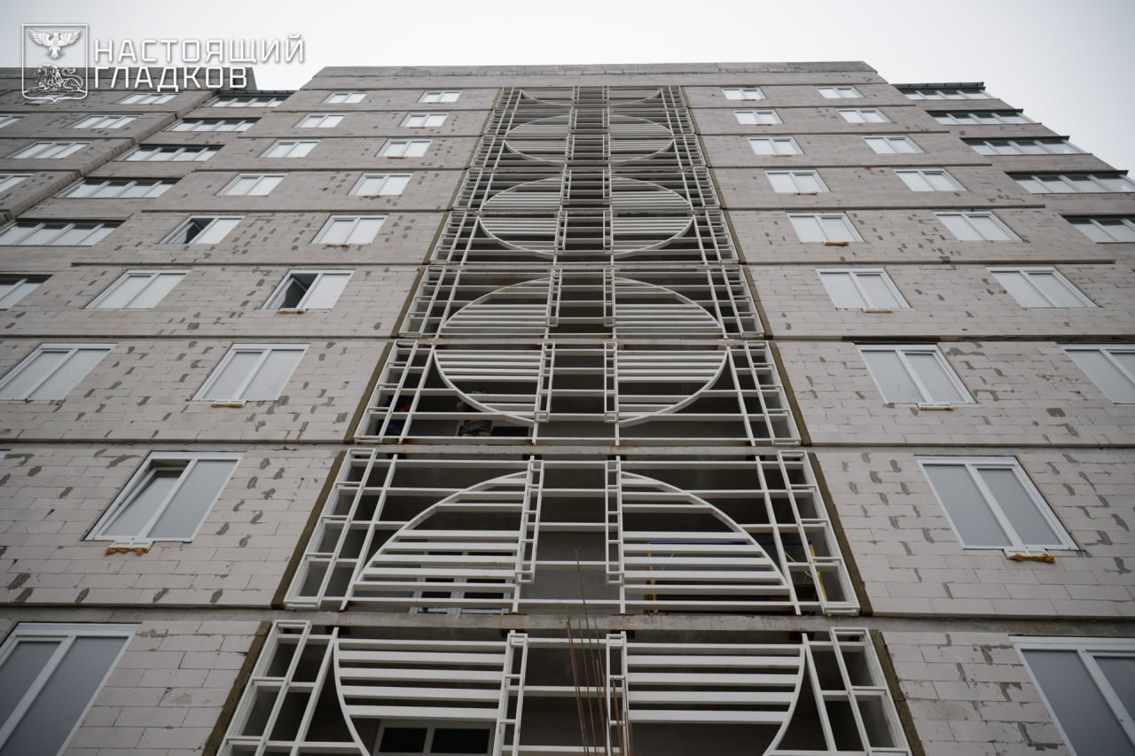 Губернатор Белгородской области: «Фасад дома №55а на ул. Щорса необходимо закончить до конца года»