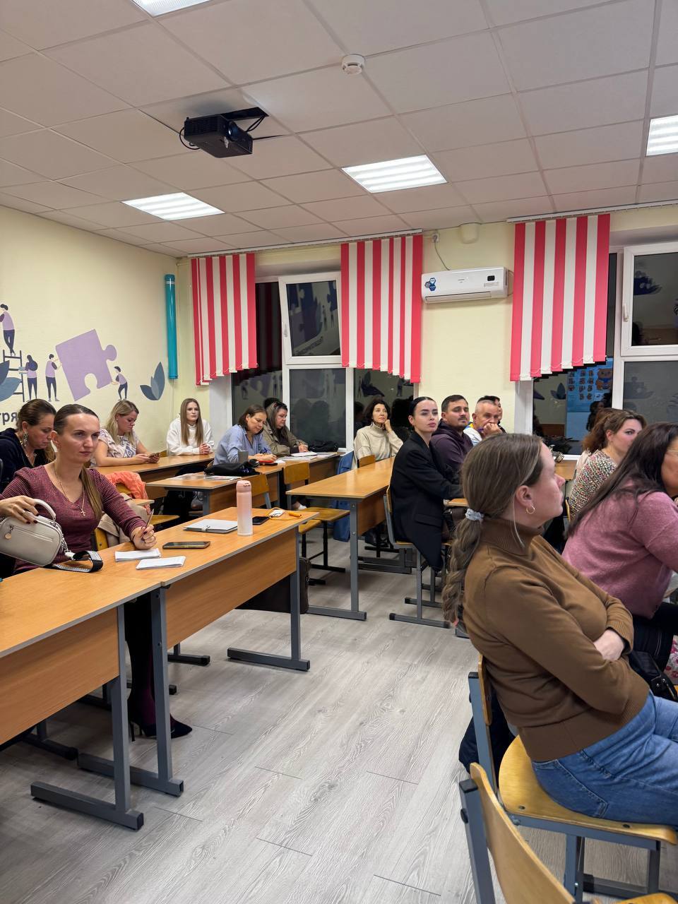 Людмила Четвергова поделилась опытом работы Ресурсного центра поддержки НКО Грайворонского округа в Анапе Людмила Четвергова поделилась опытом работы Ресурсного центра поддержки НКО Грайворонского округа в Анапе